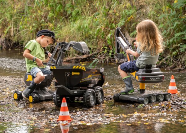 Rolly Toys Volvo rollyDigger Koparka Samobieżna - Jeździk obrotowy czarny - obrazek 3