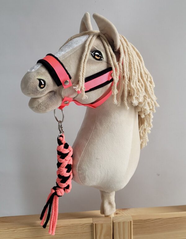 Uwiąz dla Hobby Horse ze sznurka – neon pink/ czarny - obrazek 2