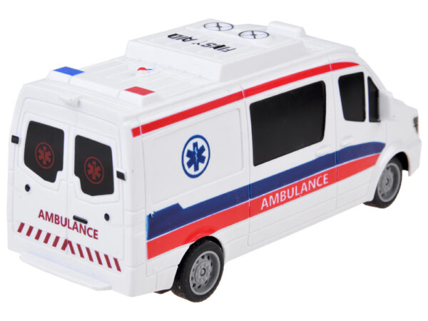 Auto Sterowane Karetka Ambulans na pilot RC0607 - obrazek 3