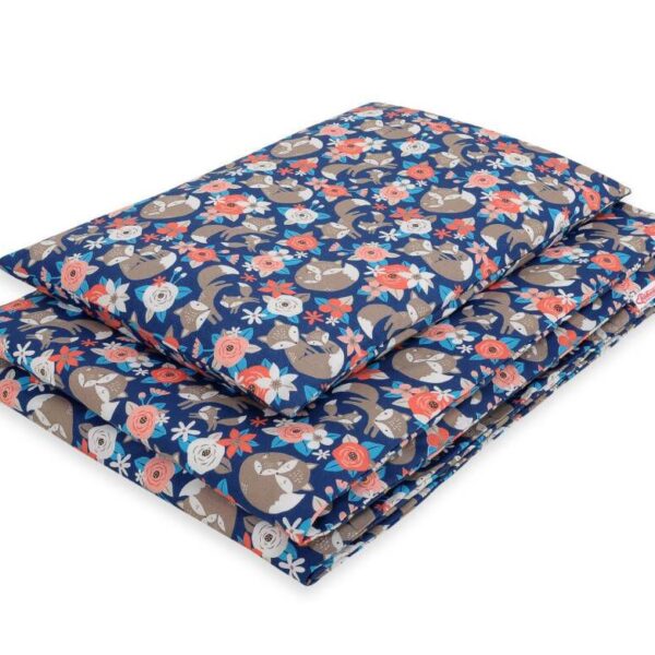 Pościel dla dzieci 2-częściowa bawełniana 120x90 cm - lisia rodzinka na niebieskim