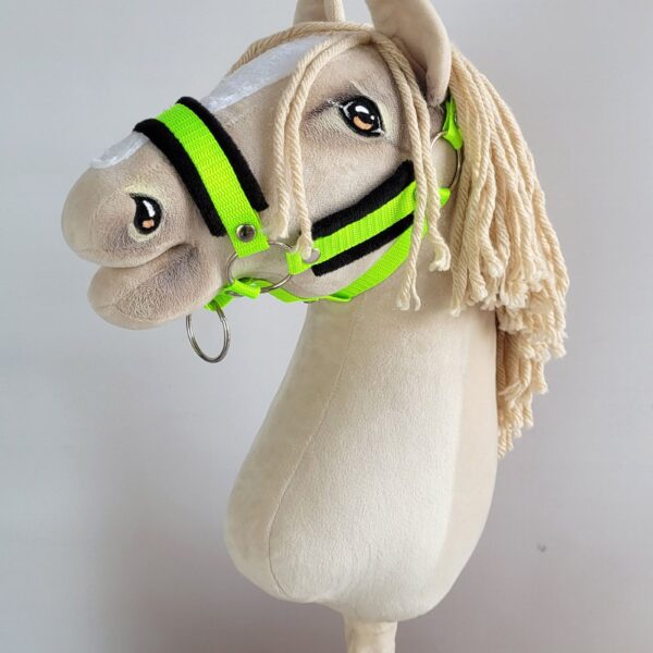 Kantar regulowany dla konia Hobby Horse A3 neon green czarnym futerkiem