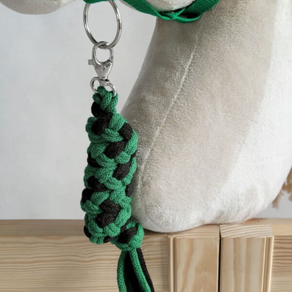 Uwiąz dla Hobby Horse ze sznurka – czarno-zielony