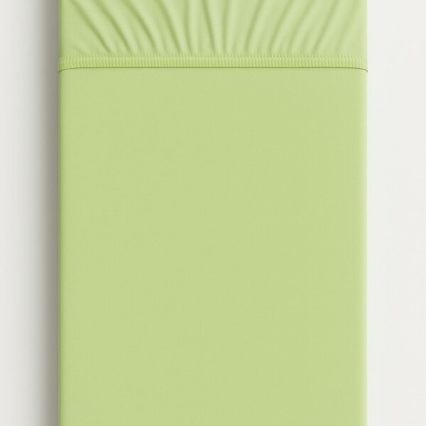 Prześcieradło bawełniane z gumką do łóżeczka 140x70 cm - zielone